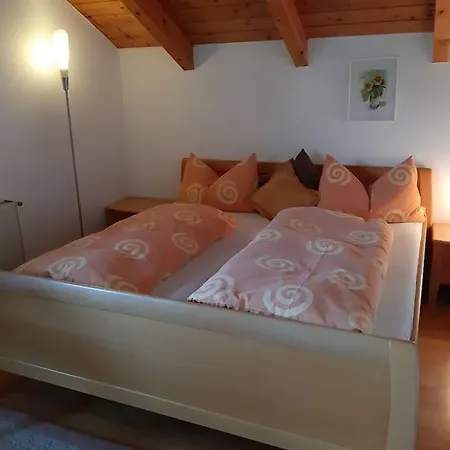 Vermiete Ein Doppelzimmer In Einem Holzhaus *